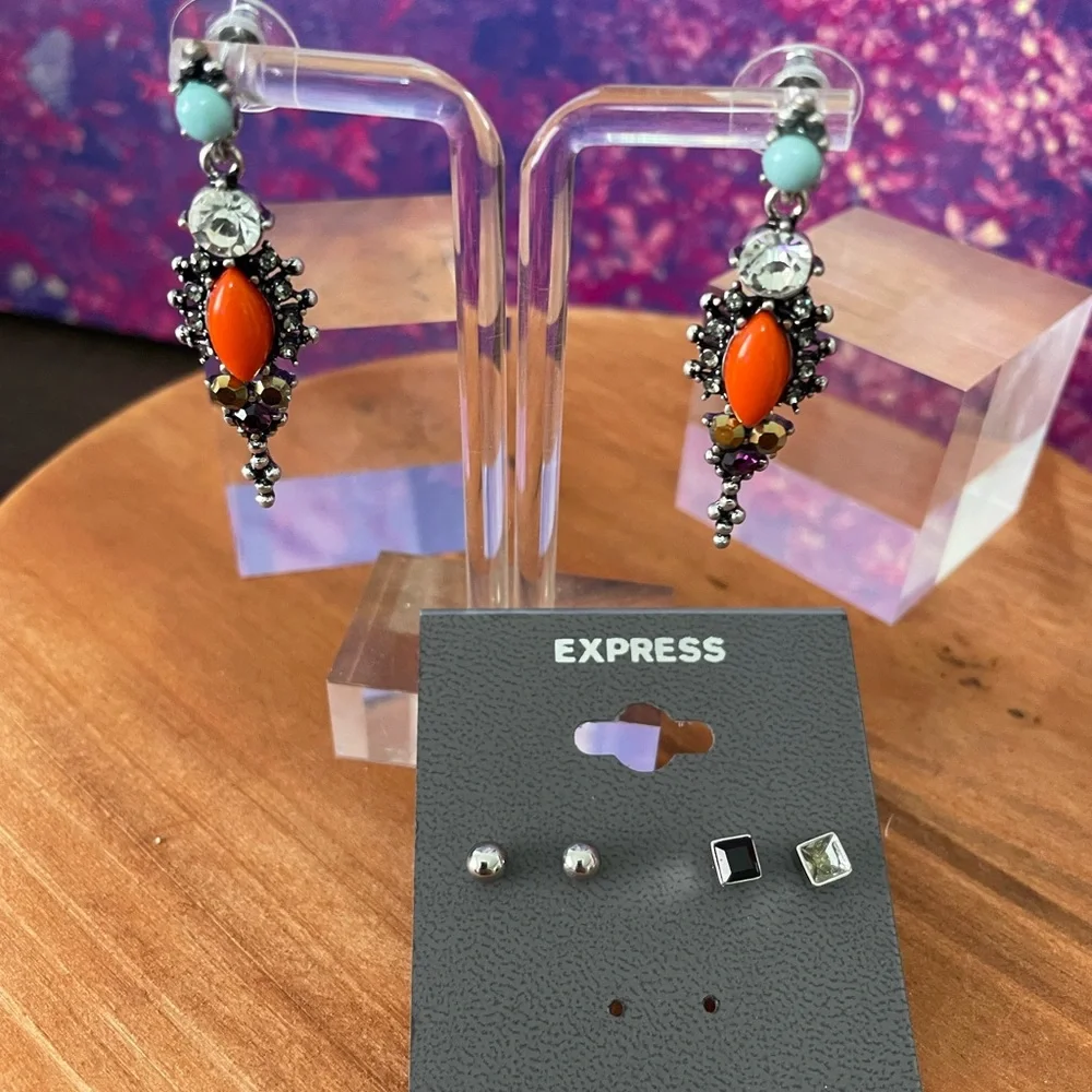 NWT‎ * Express Silver and Orange Dangle Earrings
